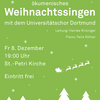 Plakat zum Weinachtssingen zeigt weiße Tannen und einen weißen Santa mit Rentierschlitten vor grünem Hintergrund